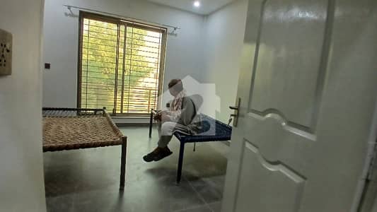 واپڈا ٹاؤن فیز 2 واپڈا ٹاؤن,ملتان میں 1 کمرے کا 3 مرلہ فلیٹ 27.0 ہزار میں کرایہ پر دستیاب ہے۔ واپڈا ٹاؤن فیز 2 واپڈا ٹاؤن,ملتان میں 1 کمرے کا 3 مرلہ فلیٹ 27.0 ہزار میں کرایہ پر دستیاب ہے۔