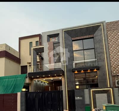 Brand New 5 Marla Luxury House for Sale in Bahria Town Lahore