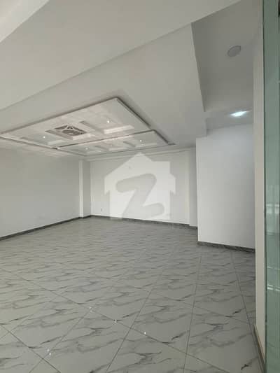 4 Marla First Floor Hall 900 Sq. Ft New Building Available Tiled Floor