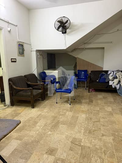 3 BED DD PORTION FOR RENT IN GULSHAN E IQBAL 13D2