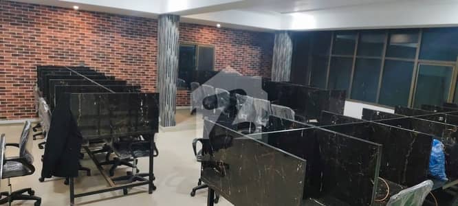 مری روڈ راولپنڈی میں 8 مرلہ Studio دفتر 3.25 لاکھ میں کرایہ پر دستیاب ہے۔