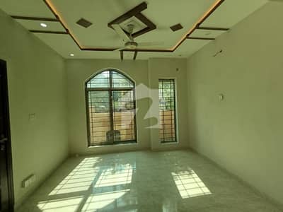 5 Marla Boulevard House For Sale in Ali block phase 8