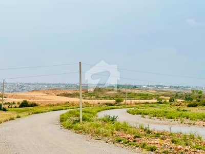 FRONT OPEN PLOT AVAILABLE IN C-15 CUTTING STREET