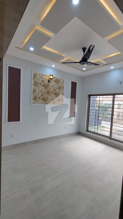 Flat For Sale In Bahria Town Phase 8