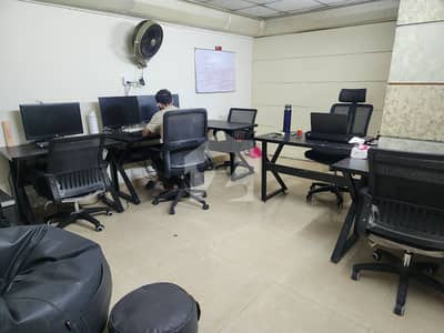 مون مارکیٹ علامہ اقبال ٹاؤن,لاہور میں 2 مرلہ Studio دفتر 18.0 ہزار میں کرایہ پر دستیاب ہے۔ مون مارکیٹ علامہ اقبال ٹاؤن,لاہور میں 2 مرلہ Studio دفتر 18.0 ہزار میں کرایہ پر دستیاب ہے۔