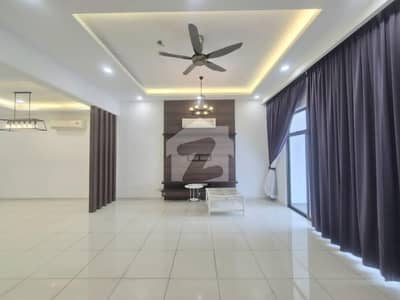 Flat Available For Rent