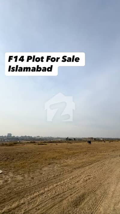 F14/1 corner plot for sale 10marla