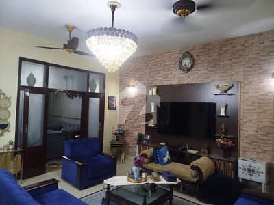 12 MARLA BEAUTIFULL HOUSE AVAILABLE FOR SALE