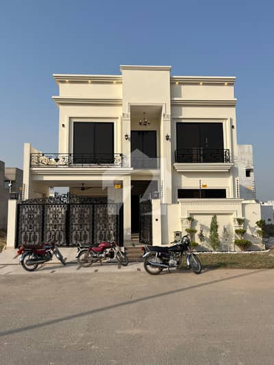 10 Marla Classic Elevation House for Sale DHA Multan