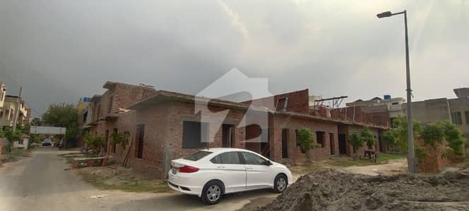 2 Bed Townhouses for Sale | 4-Year Easy Installment Plan | Demand 70 Lac 2 Bed Townhouses for Sale | 4-Year Easy Installment Plan | Demand 70 Lac