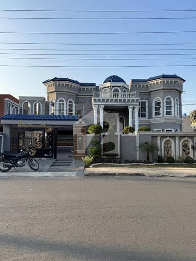 1 KANAL Brand New House Available For Sale In NFC SOCIETY Main Double Road Original Pictures