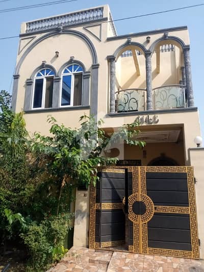 الکریم گارڈن جی ٹی روڈ,لاہور میں 4 کمروں کا 4 مرلہ مکان 1.3 کروڑ میں برائے فروخت۔