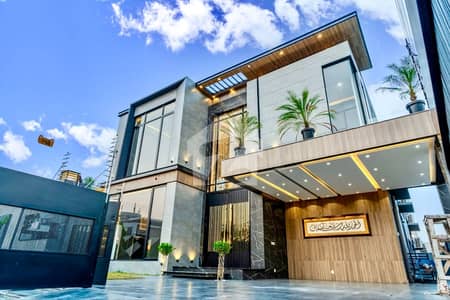 1 Kanal Top Quality Build Luxurious Beautiful Modern Designer House With Basement For Sale In DHA Lahore Phase 6 Prime Location