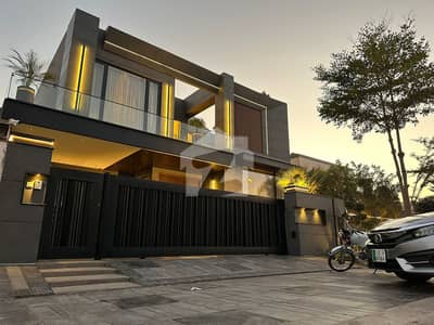 10 Marla Top Quality Build Luxurious Beautiful Modern Design Villa With Basement For Sale In DHA Lahore Phase 7 Prime Location