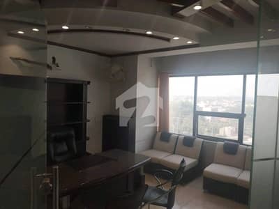 غالب روڈ گلبرگ,لاہور میں 4 مرلہ Studio دفتر 1.2 لاکھ میں کرایہ پر دستیاب ہے۔