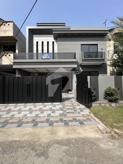 10 Marla Brand New Super Luxury House For Sale In Wapda Town Phase 1 10 Marla Brand New Super Luxury House For Sale In Wapda Town Phase 1