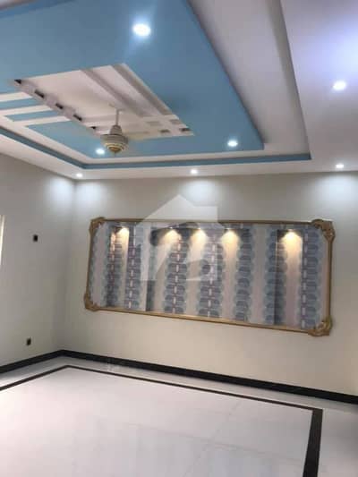 1 Kanal Upper Portion For Rent 4 Bedrooms, Tv Lounge, Kitchen, 2 ,3 Car Parking