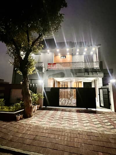 بحریہ ٹاؤن فیز 8 ۔ بلاک ای بحریہ ٹاؤن فیز 8,بحریہ ٹاؤن راولپنڈی,راولپنڈی میں 5 کمروں کا 10 مرلہ مکان 4.9 کروڑ میں برائے فروخت۔ بحریہ ٹاؤن فیز 8 ۔ بلاک ای بحریہ ٹاؤن فیز 8,بحریہ ٹاؤن راولپنڈی,راولپنڈی میں 5 کمروں کا 10 مرلہ مکان 4.9 کروڑ میں برائے فروخت۔