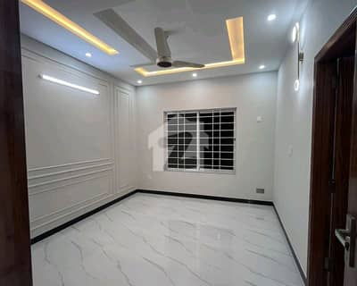 D-12/1 8 Marla House Up For Sale