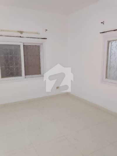240yards 1st Floor 2 Bed Lounge Portion With Roof For Rent In Gulshan Block 1
