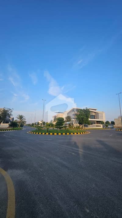 5 Marla Plot For Sale (Glow Park)