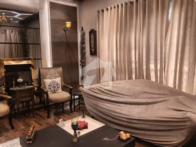 10 MARLA ELEGANT AND FULLY MAINTAINED OLD BUNGALOW WITH BASEMENT & SOLAR IS AVAILABLE IN THE BEST BLOCK OF DHA LAHORE.
