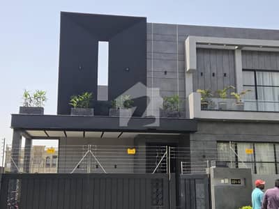 ڈی ایچ اے فیز 7 ڈی ایچ اے ڈیفینس,لاہور میں 5 کمروں کا 1 کنال مکان 5.5 لاکھ میں کرایہ پر دستیاب ہے۔ ڈی ایچ اے فیز 7 ڈی ایچ اے ڈیفینس,لاہور میں 5 کمروں کا 1 کنال مکان 5.5 لاکھ میں کرایہ پر دستیاب ہے۔