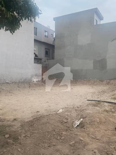 Prime Location 5 Marla Corner All Dues Clear Residential Plot For Sale In Park View City