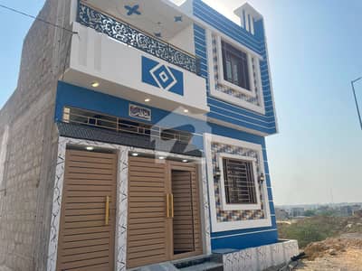 Single plus 1 room house for sale