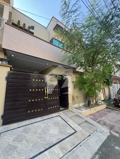 5 Marla Well Finished House For Sale In , Johar Town Cash And Bank Loan approved Families Near Emporium Mall 5 Marla Well Finished House For Sale In , Johar Town Cash And Bank Loan approved Families Near Emporium Mall