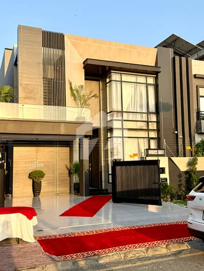 10 MARLA UlTRA MODERN DESIGNER LUXURY HOUSE FOR SALE IN BAHRAI TWON