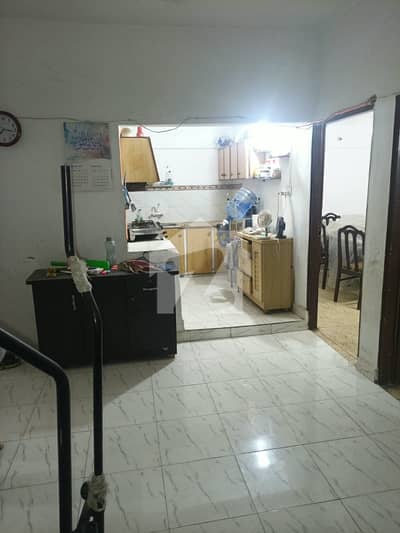 Upper Portion Of 950 Square Feet Available In Gulistan-E-Jauhar - Block 13