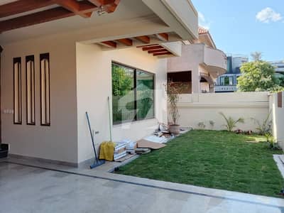 One Kanal Beautiful House Available For Rent In F-10, Islamabad