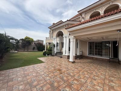 2 KANAL BRAND NEW SPANISH BUNGALOW FOR SALE IN VALANCIA TOWN