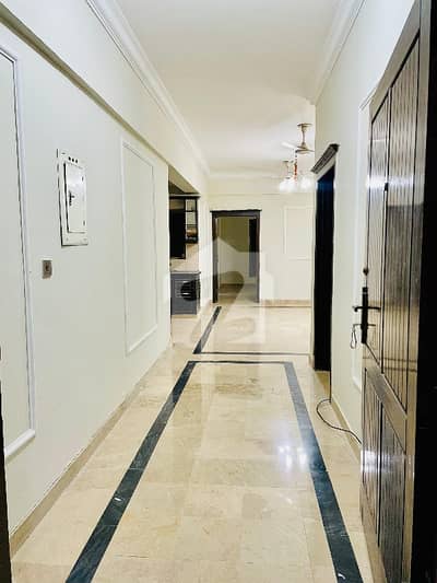 G11, 30/60 top location house for sale