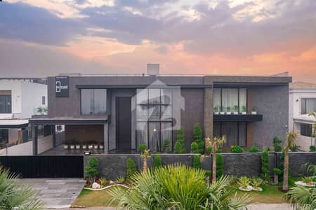 ANW REAL ESTATE PROUDLY OFFERS: 2 KANAL ELEGANT AND FULLY MAINTAINED SUPER HOT LOCATED BUNGALOW IS AVAILABLE IN THE BEST BLOCK OF DHA PHASE 7 - LAHORE.