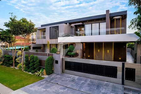 ANW REAL ESTATE PROUDLY OFFERS: 2 KANAL ELEGANT AND FULLY MAINTAINED SUPER HOT LOCATED BUNGALOW IS AVAILABLE IN THE BEST BLOCK OF DHA PHASE 7 - LAHORE.