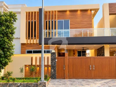 Prime Location 10 Marla House in B Block, City Housing Jhelum