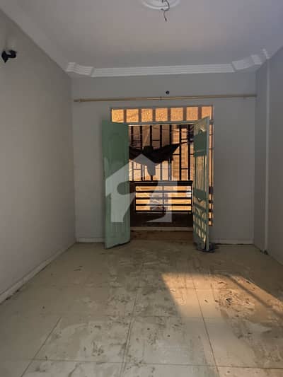 North nazimabad block R 1st floor 2 bed DD 2 attached washrooms