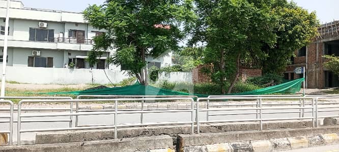 10 Marla Plot Available For Sale 10 Marla Plot Available For Sale