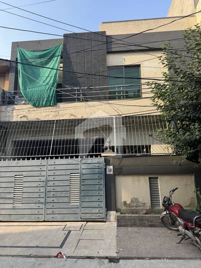 5 Marla Owner Built House For Sale In Johar Town Phase 2 Lahore 5 Beds | LDA Transfer | Fresh NOC 5 Marla Owner Built House For Sale In Johar Town Phase 2 Lahore 5 Beds | LDA Transfer | Fresh NOC
