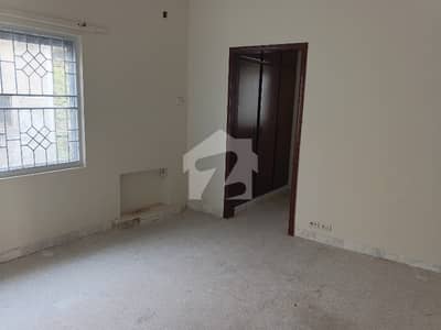10 Marla Lower Portion Upper Mostly Locked Available For Rent