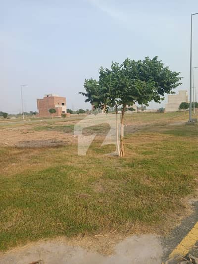 5 Marla Residential Plot Available For Sale