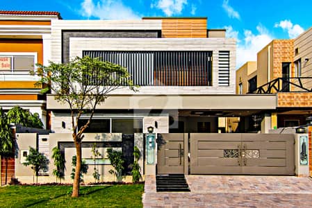 10 Marla Adorable Bungalow On Top Location For Sale In DHA Phase 7 Lahore 10 Marla Adorable Bungalow On Top Location For Sale In DHA Phase 7 Lahore
