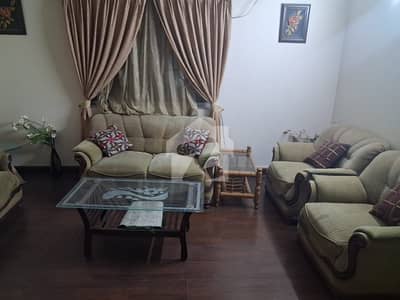 200 Square Yards House In Karachi Is Available For Sale