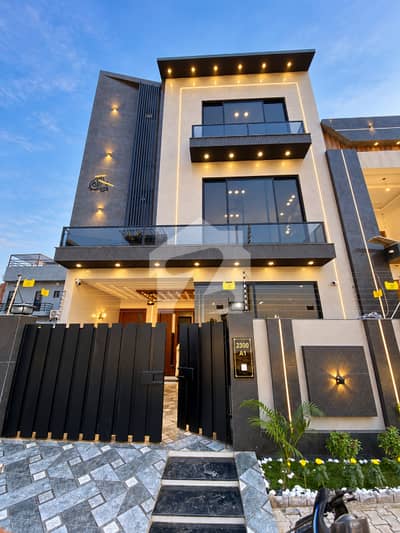 5 Marla Luxury House For Sale In Central Park Lahore