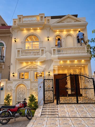 5 Marla Spanish House For Sale In Central Park Lahore