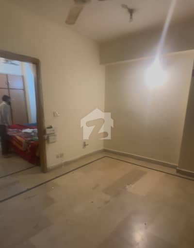 Two Bed Apartment For Sale Bank Lease Available