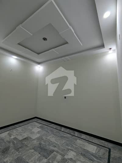 ماڈل کالونی - ملیر ملیر,کراچی میں 5 مرلہ Studio زیریں پورشن 45.0 ہزار میں کرایہ پر دستیاب ہے۔ ماڈل کالونی - ملیر ملیر,کراچی میں 5 مرلہ Studio زیریں پورشن 45.0 ہزار میں کرایہ پر دستیاب ہے۔