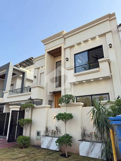 10 Marla Upper Portion For Rent 10 Marla Upper Portion For Rent